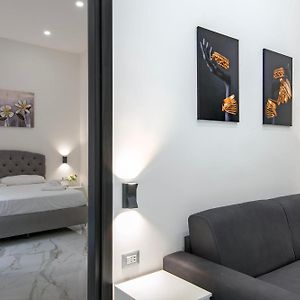 Irooms Foria 215